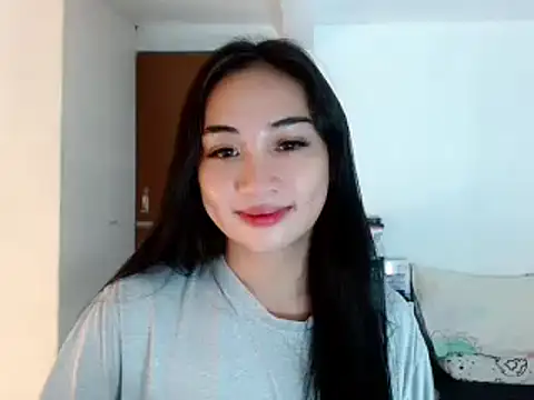 SweetLilly 18 online show from 12-18-24, 03:00