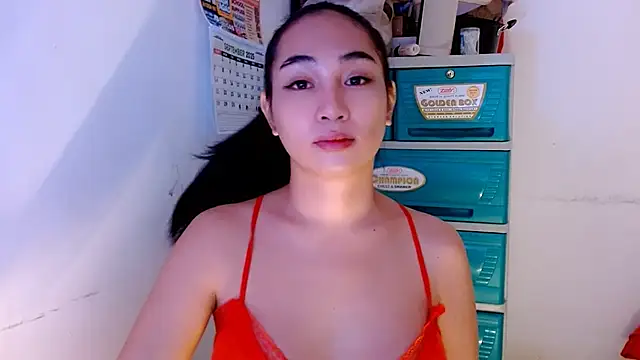 SweetLilly 18 online show from 09-17-25, 02:08