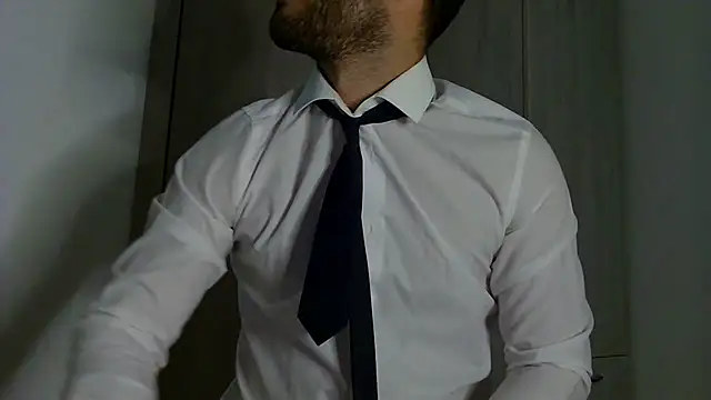 Snapshot of Justynn1 chatting on 10-16-25, 08:54 Justynn1 online show from 10-16-25, 08:54