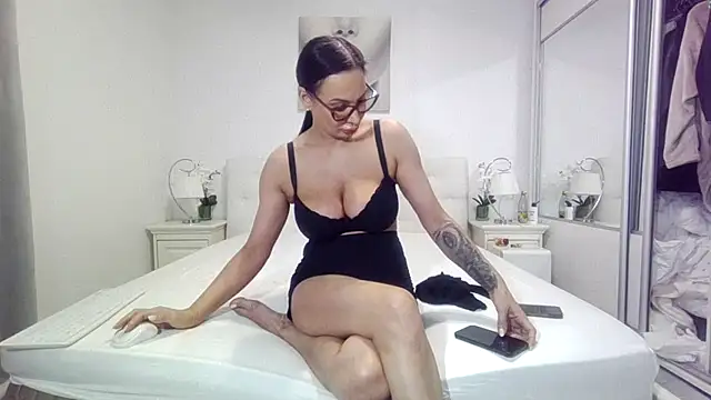 alisonya1 online show from 02-10-26, 05:44