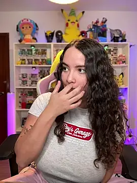 Sweet sully   online show from 03-20-26, 08:41