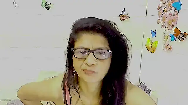 IndianAllure online show from 11-12-25, 06:03