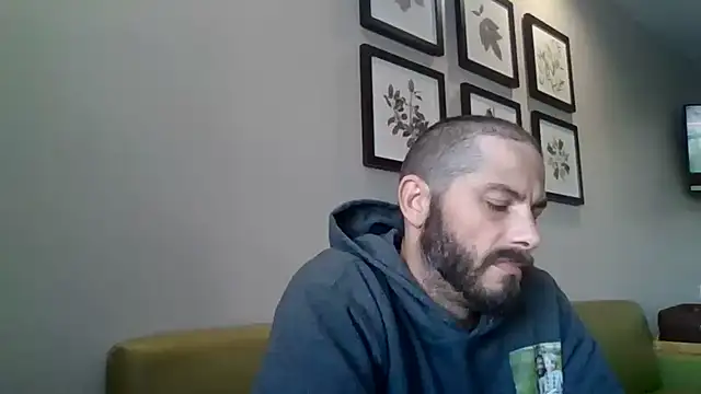 Sitonmyface2020xh online show from 02-17-25, 02:37