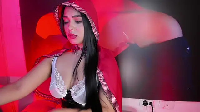 Snapshot of AMELIE_xx chatting on 10-31-25, 01:12 AMELIE xx online show from 10-31-25, 01:12