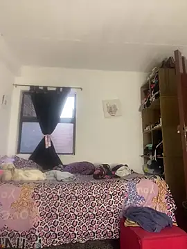 AlondraDiossa03 online show from 10-18-25, 11:11