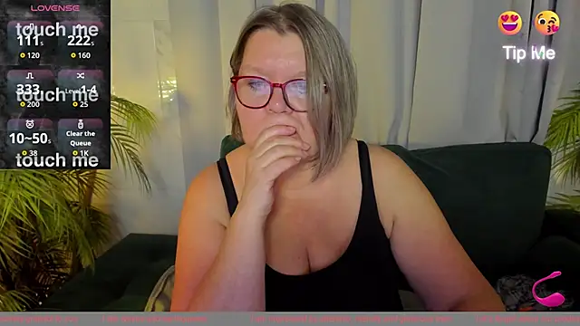 Shannonshine online show from 09-30-25, 05:23