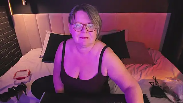 Shannonshine online show from 01-15-26, 05:16