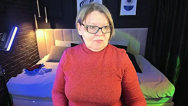 Shannonshine online show from 02-03-26, 01:05