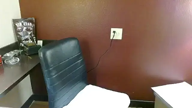 mycock2474u online show from 11-03-25, 05:09