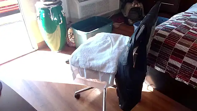 mycock2474u online show from 11-09-25, 05:00