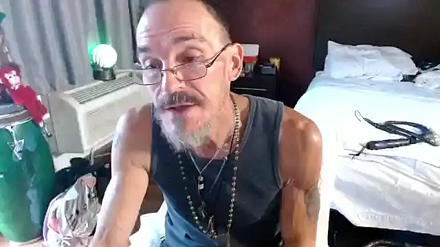 mycock2474u online show from 11-16-25, 02:11