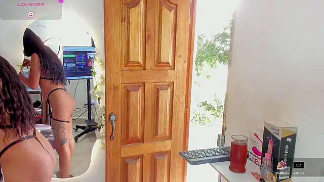 sofia gold  online show from 10-27-25, 07:07