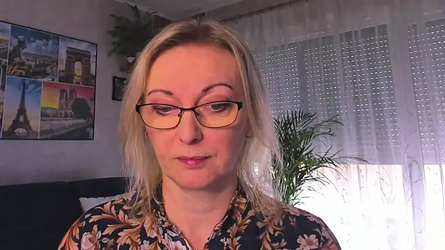 Snapshot of vanessa_chat chatting on 03-29-26, 01:33 vanessa chat online show from 03-29-26, 01:33