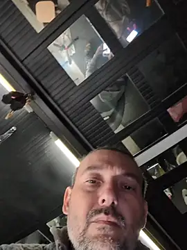 Snapshot of DarkDea chatting on 11-24-25, 03:56 DarkDea online show from 11-24-25, 03:56