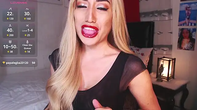 Snapshot of Alluring_Lordess chatting on 03-05-25, 04:24 Alluring Lordess online show from 03-05-25, 04:24