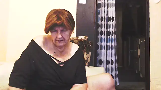 MioritaHard online show from 10-14-25, 10:16