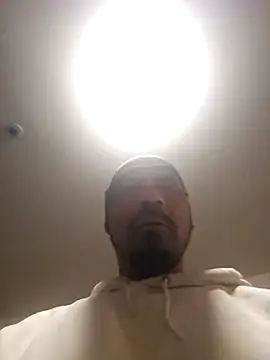 Snapshot of Rastaasian chatting on 11-25-25, 09:09 Rastaasian online show from 11-25-25, 09:09