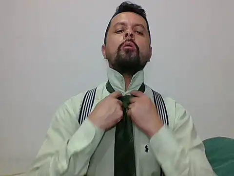 TRIISTAN KING10 online show from 11-21-25, 08:18