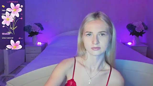 AnnaCarrera online show from 10-17-25, 08:11