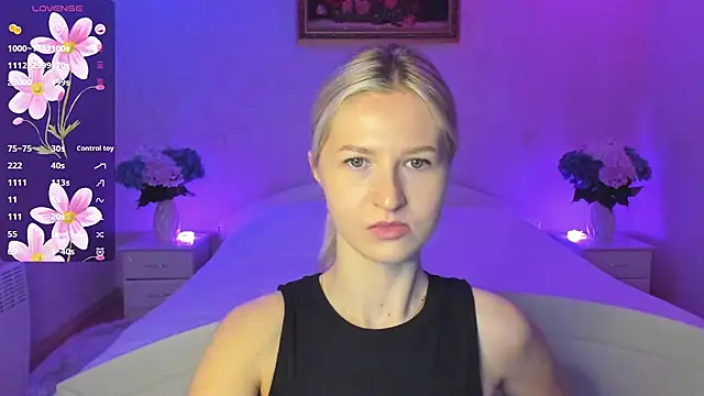 AnnaCarrera online show from 11-12-25, 08:41