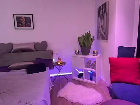 TiffanyRoxx online show from 02-18-25, 10:58