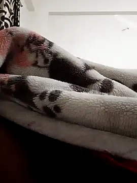 Snapshot of indianguy21 chatting on 12-20-24, 05:08 indianguy21 online show from 12-20-24, 05:08