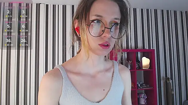 Snapshot of _Hanna_Moon_ chatting on 03-05-25, 06:54 Hanna Moon online show from 03-05-25, 06:54