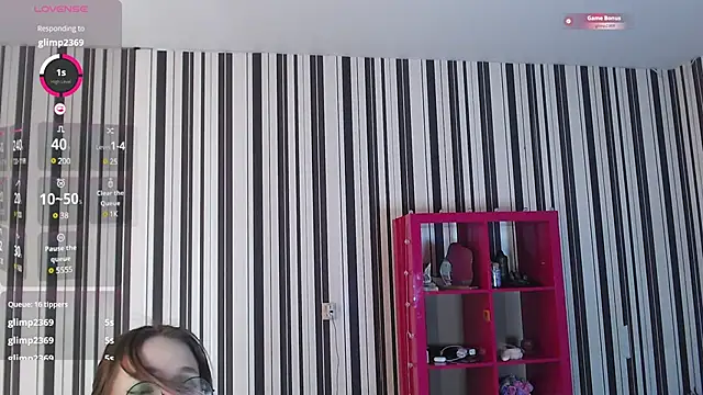 Snapshot of _Hanna_Moon_ chatting on 03-14-25, 07:15 Hanna Moon online show from 03-14-25, 07:15