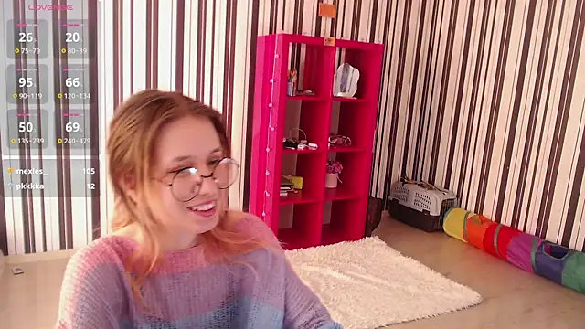 Snapshot of _Hanna_Moon_ chatting on 03-19-25, 10:55 Hanna Moon online show from 03-19-25, 10:55