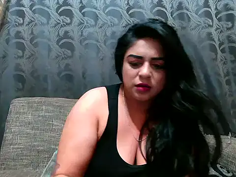 Snapshot of indianishkq7 chatting on 12-22-24, 04:06 indianishkq7 online show from 12-22-24, 04:06