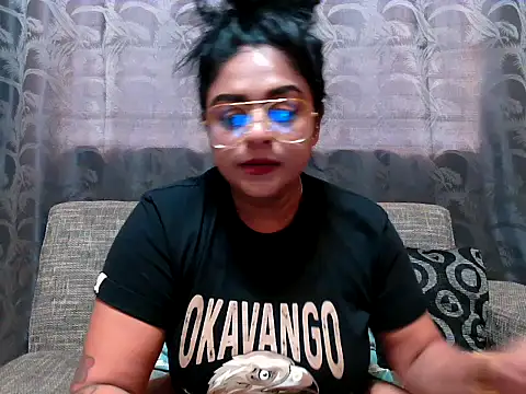 Snapshot of indianishkq7 chatting on 01-19-25, 11:34 indianishkq7 online show from 01-19-25, 11:34