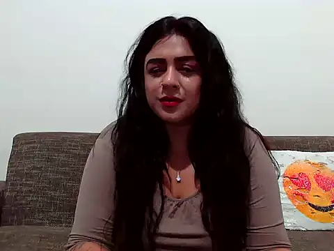 Snapshot of indianishkq7 chatting on 09-20-25, 05:03 indianishkq7 online show from 09-20-25, 05:03