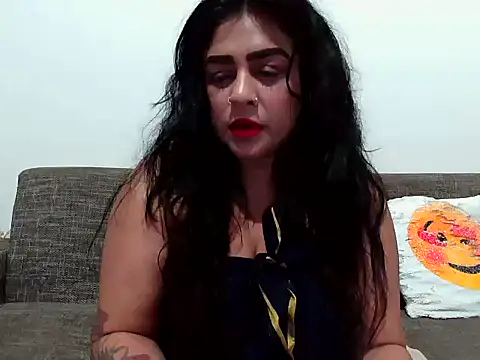 Snapshot of indianishkq7 chatting on 09-21-25, 05:58 indianishkq7 online show from 09-21-25, 05:58