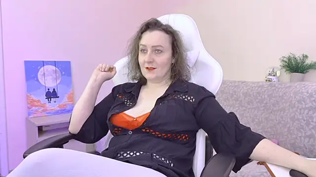 Snapshot of Pepper_corn chatting on 11-19-25, 10:15 Pepper corn online show from 11-19-25, 10:15