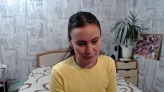 GinaQSoul online show from 10-11-25, 09:52