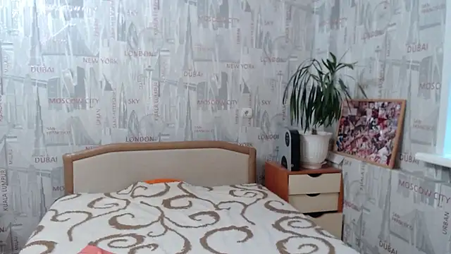 GinaQSoul online show from 11-19-25, 08:58