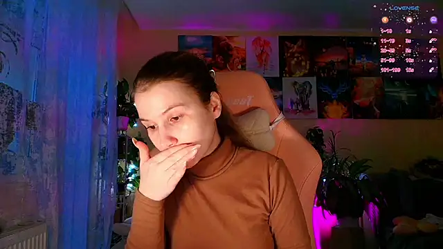 GoodWitch  online show from 01-08-26, 07:32