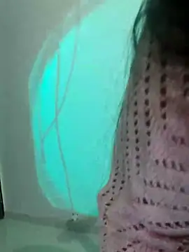 Snapshot of MumbaiMaskGirl chatting on 09-13-25, 01:55 MumbaiMaskGirl online show from 09-13-25, 01:55