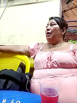 Brenda Berck  online show from 11-18-25, 11:48