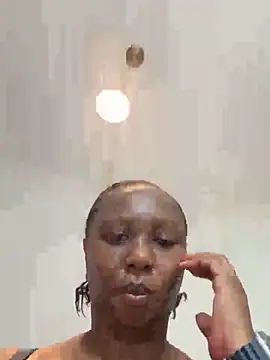 Bootyliciouse21X online show from 02-01-26, 08:29