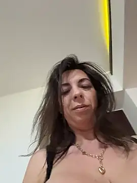 Almmaxxxx online show from 10-25-25, 03:14