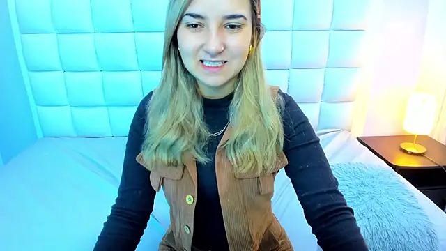 teresasroom  online show from 11-08-25, 10:37