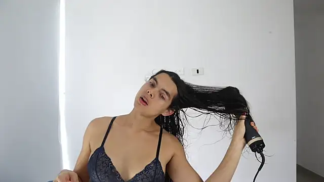  Vahos  online show from 12-18-24, 05:21