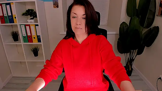 AnaMills online show from 11-29-25, 03:04