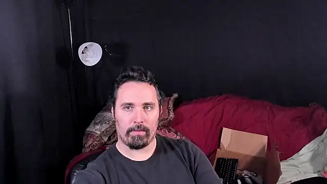 Metalstud online show from 11-25-25, 03:28