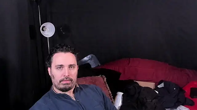 Metalstud online show from 12-19-25, 07:21