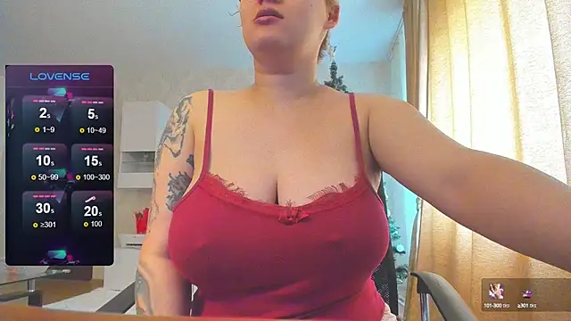 hot evil queen online show from 01-21-25, 08:19