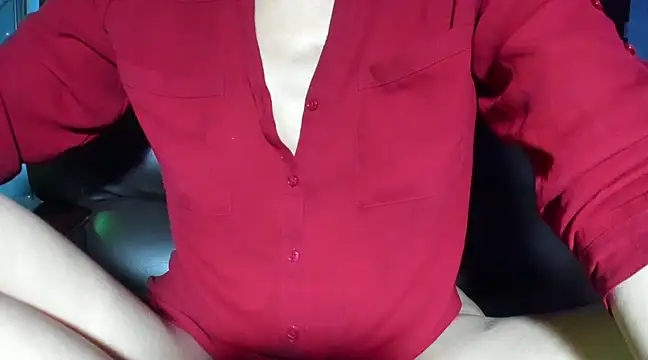 Snapshot of Angelchezcka chatting on 01-12-25, 04:18 Angelchezcka online show from 01-12-25, 04:18