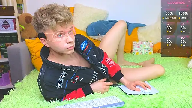 LandelRay online show from 03-19-26, 06:45