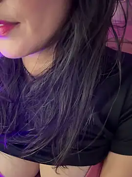 Snapshot of mahia_queen chatting on 02-10-26, 11:36 mahia queen online show from 02-10-26, 11:36